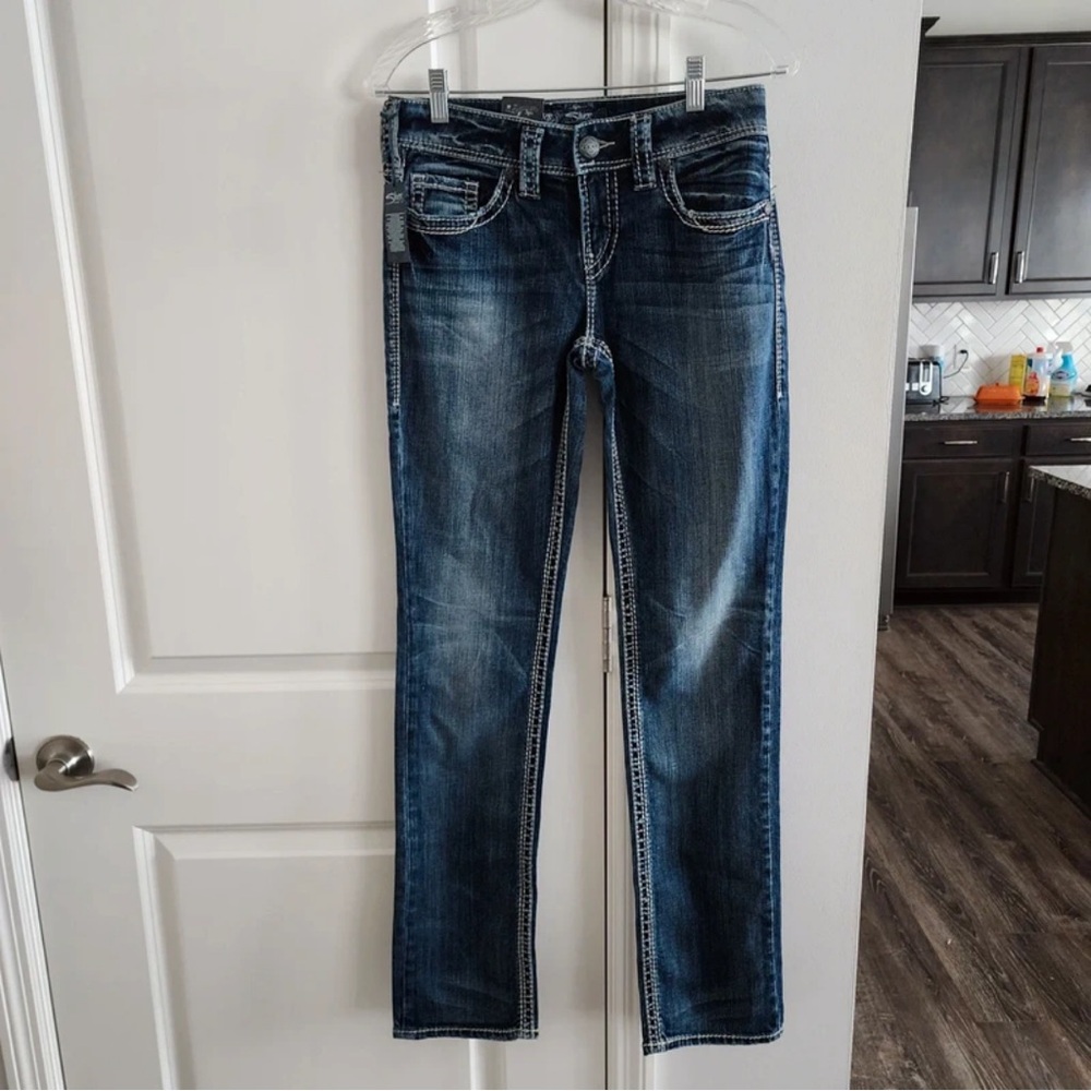 Silver Jeans Medium Blue Straight Leg Jeans